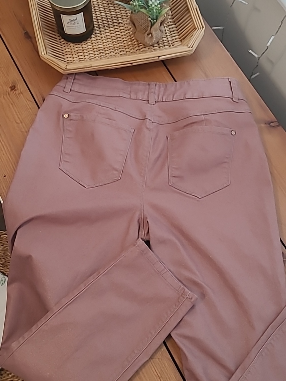 Sparkle/Shimmering Mauve Skinny Jeans LIKE NEW - Picture 4 of 10